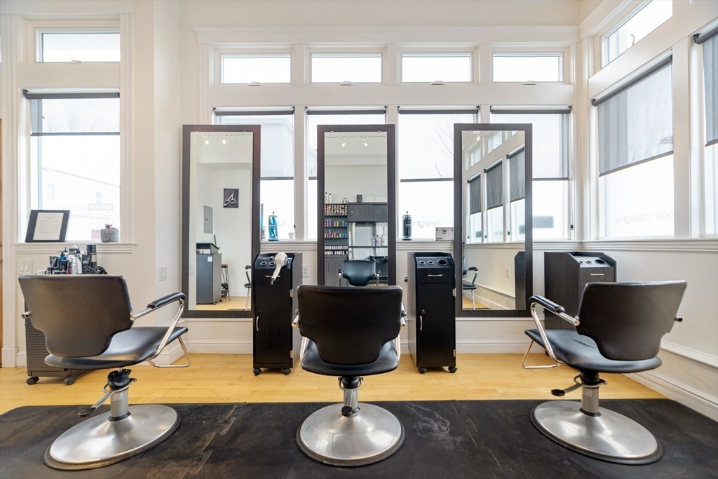 595 Somerville Ave Unit: A