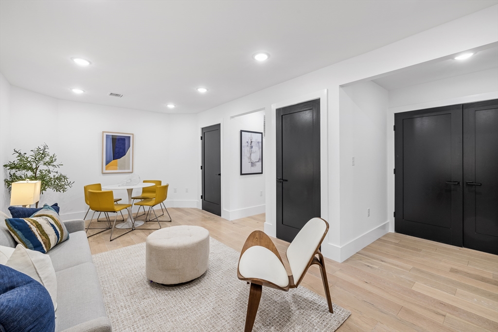 207 Highland Ave # A