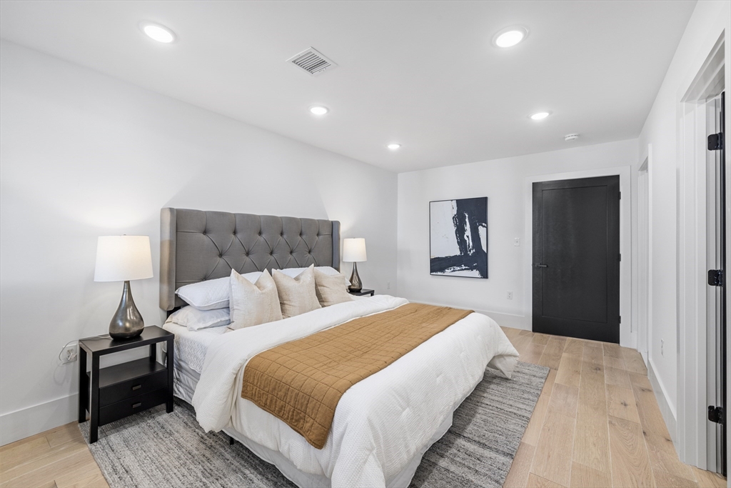 207 Highland Ave # A