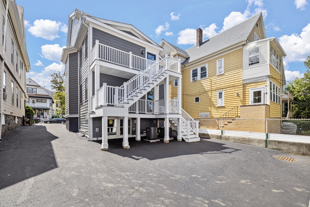 207 Highland Ave # A