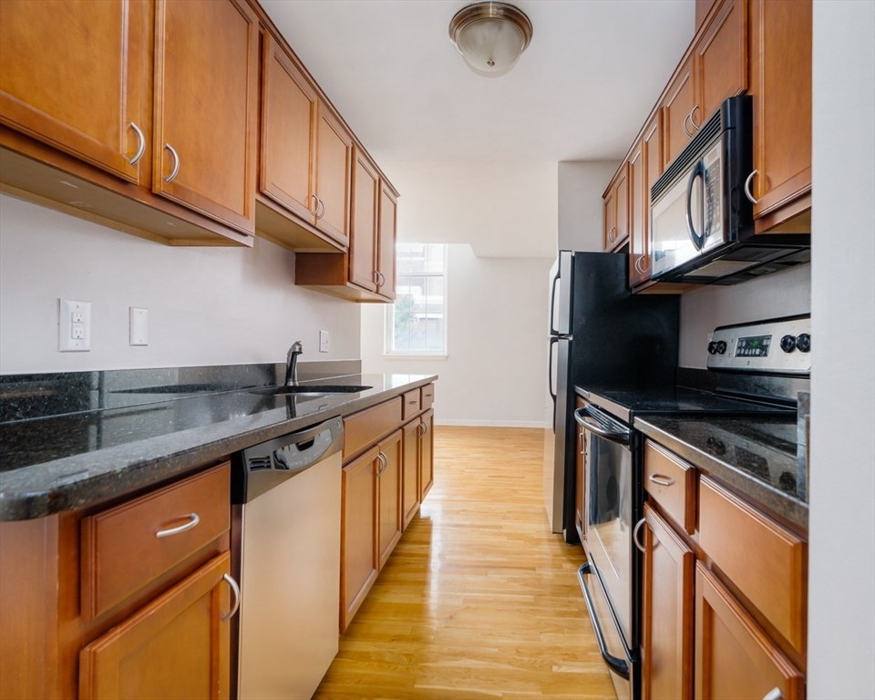 20 Daniels # 316 Unit: #316