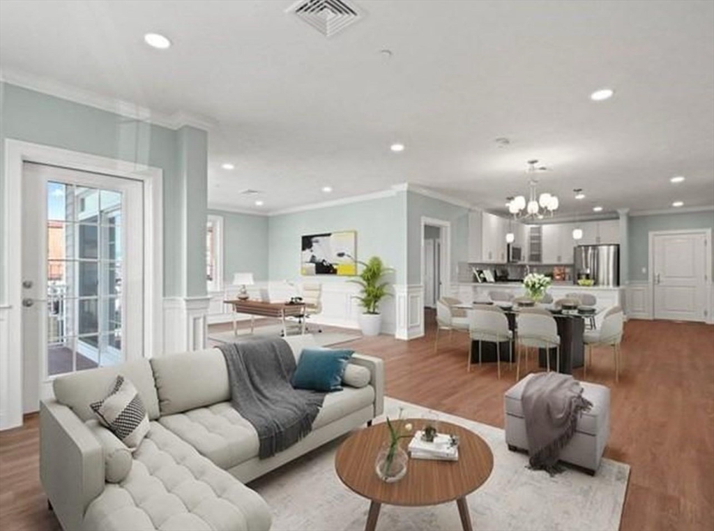 320 Middlesex Ave # A102