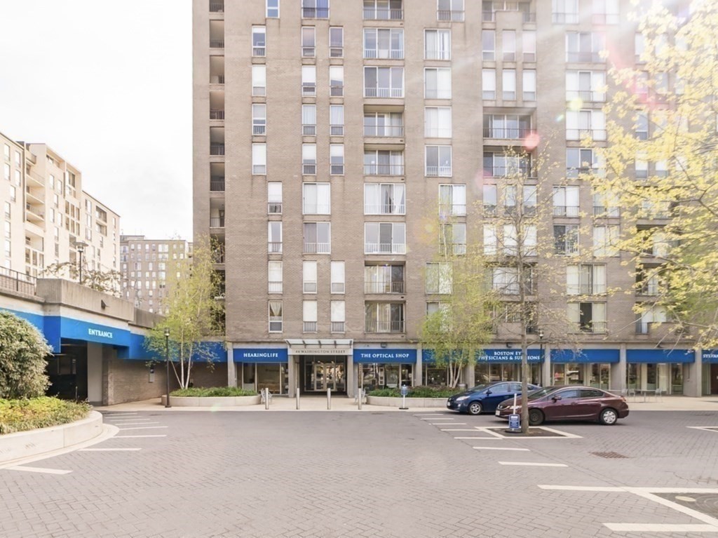 44 Washington # 1010