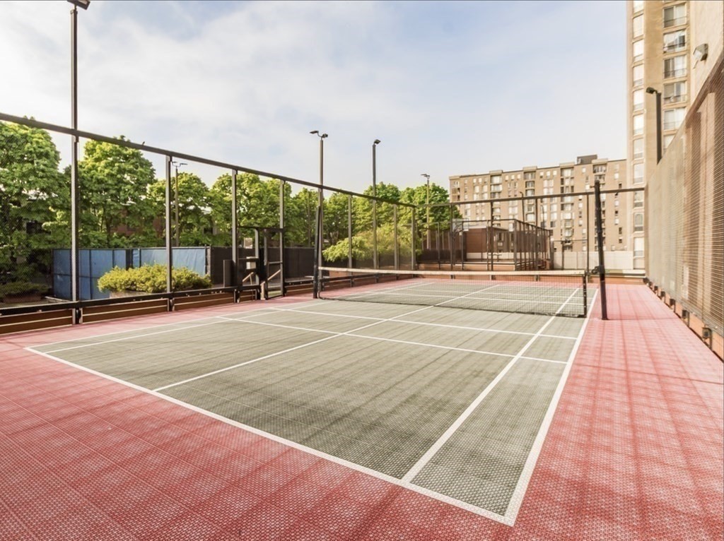 44 Washington # 1010