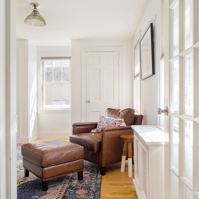 33 Pilgrim St