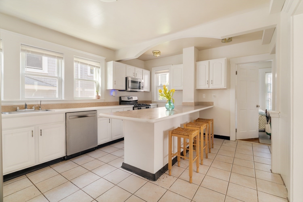 441 Broadway, Somerville