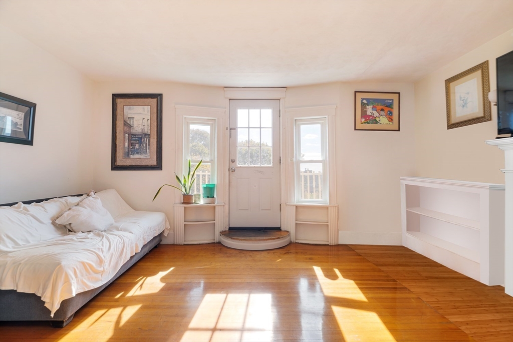 441 Broadway, Somerville