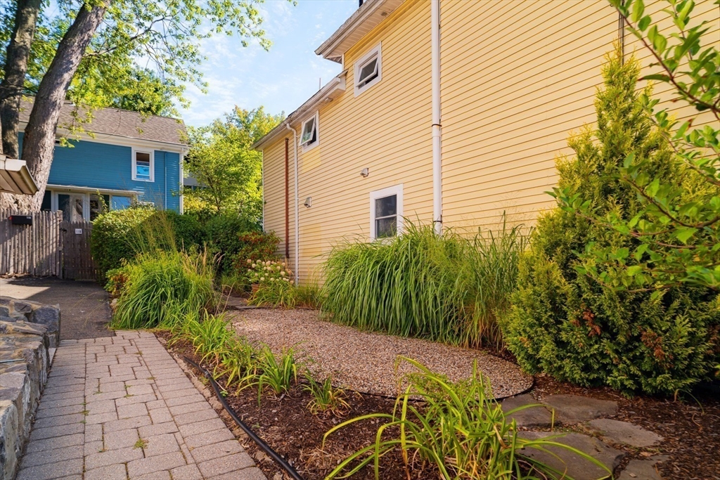 13 Berkeley St, Somerville