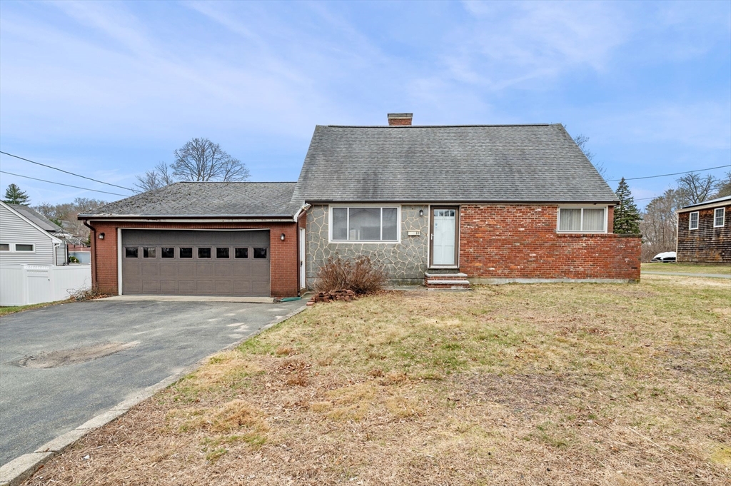 11 Netherton Ave