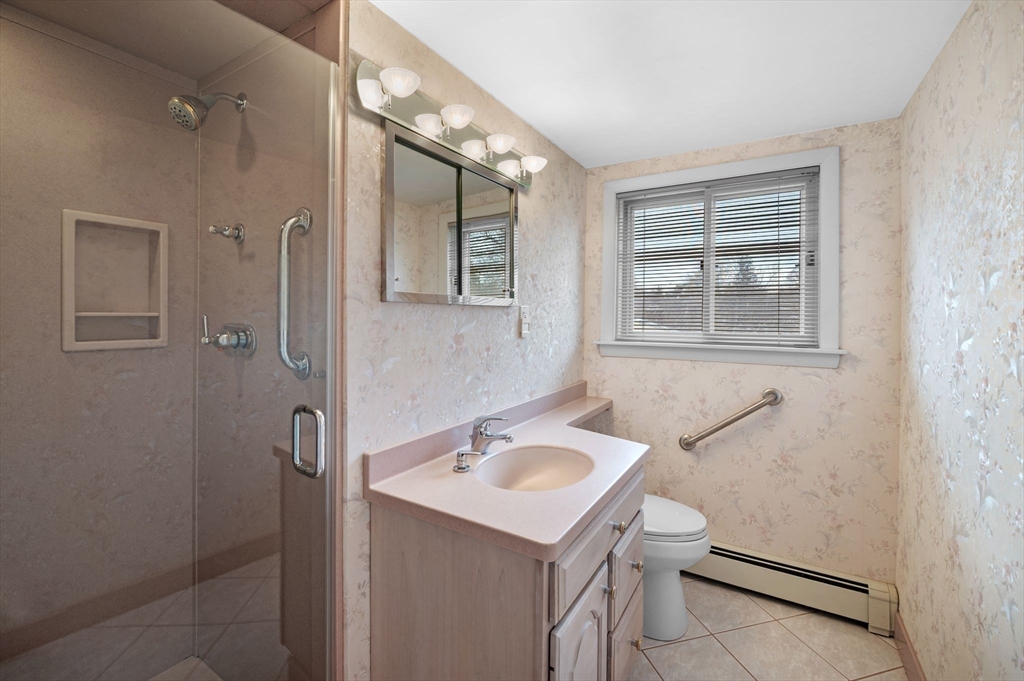 11 Netherton Ave