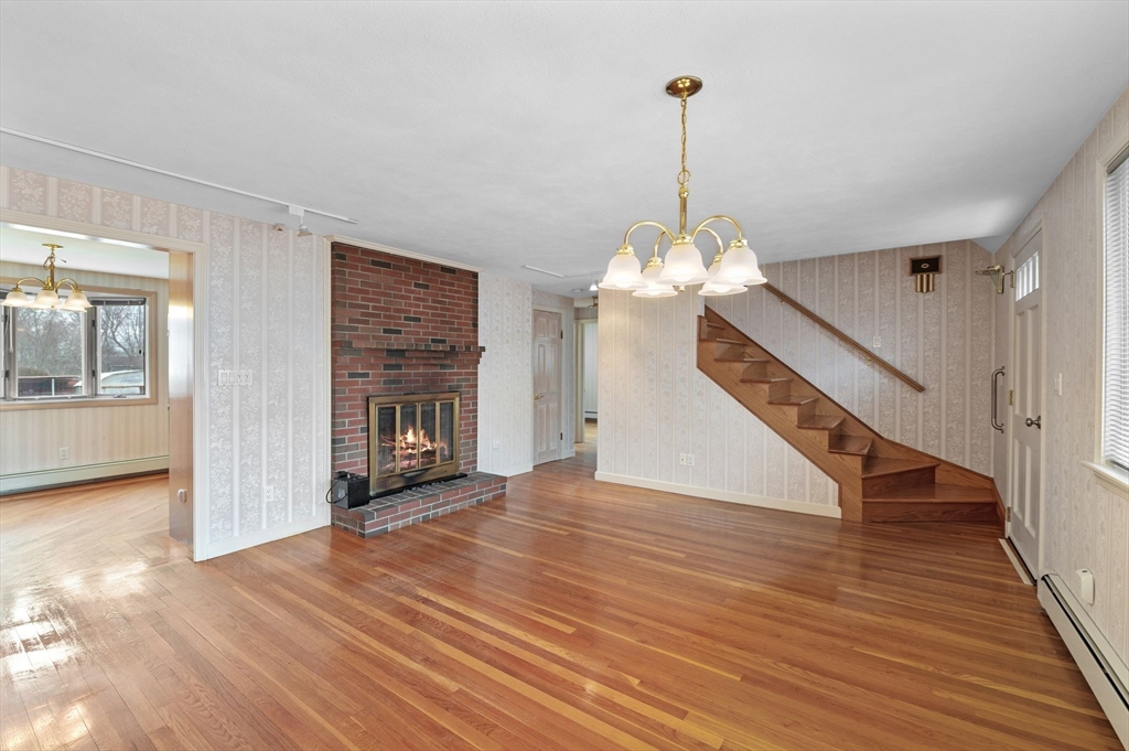 11 Netherton Ave