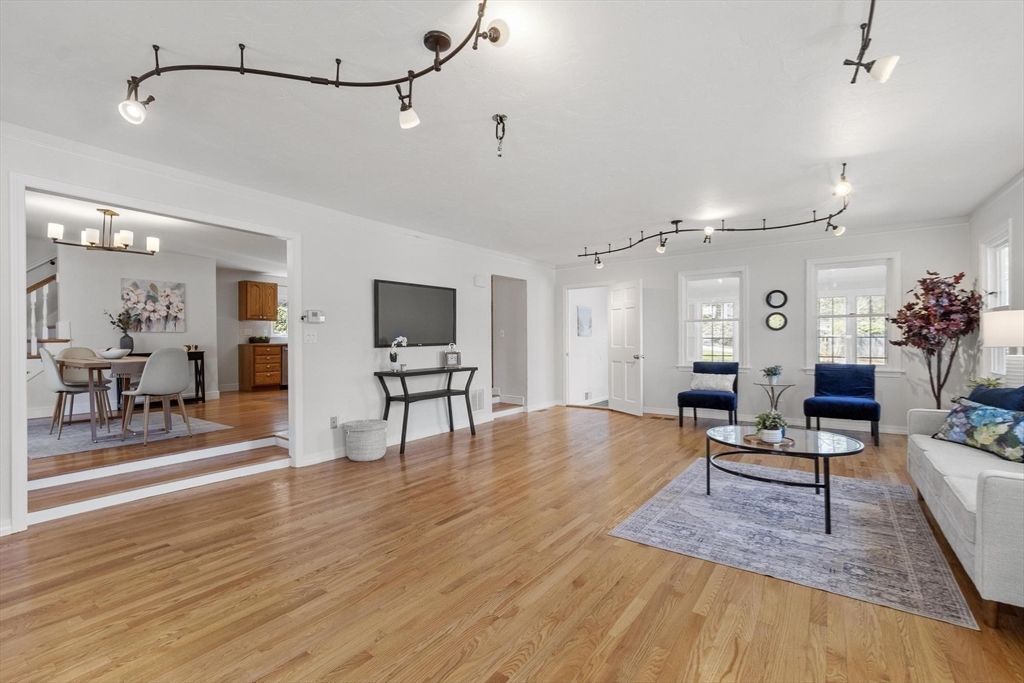18 Gilman Road