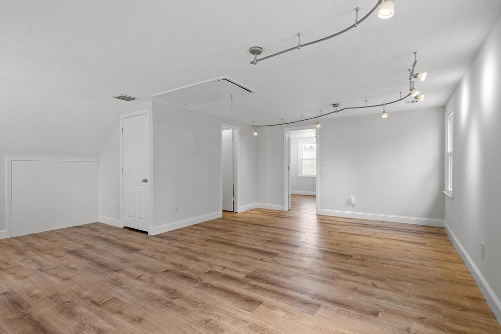18 Gilman Road