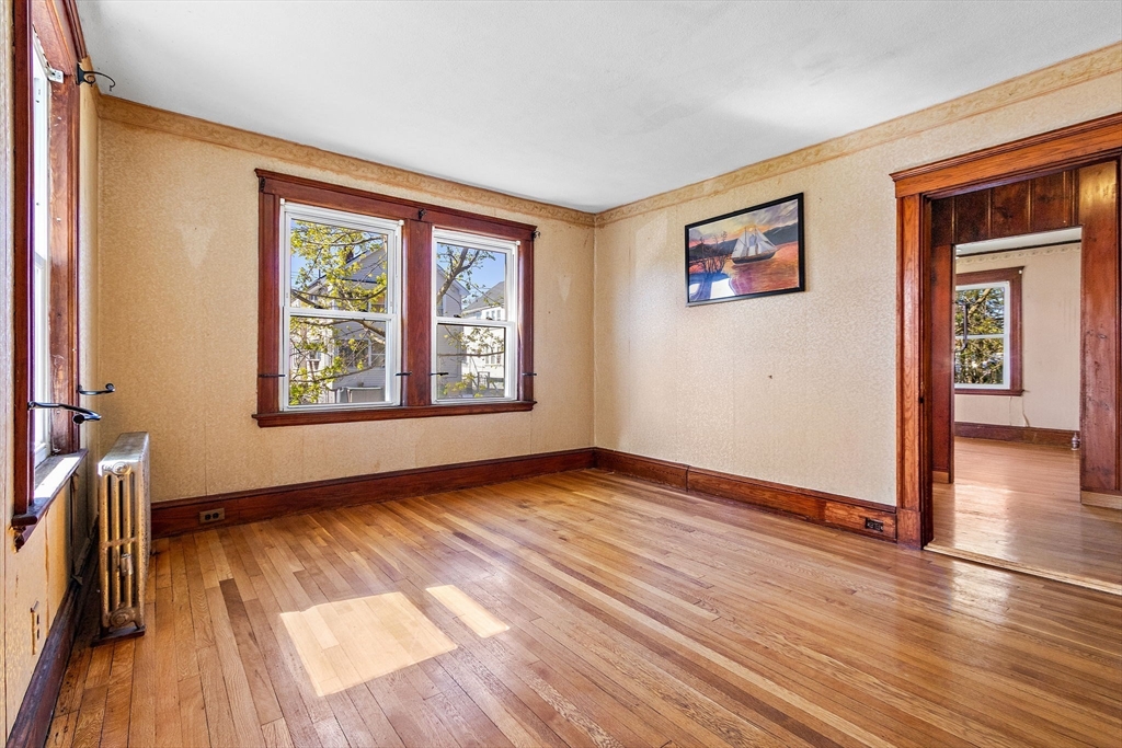 61 Ross St