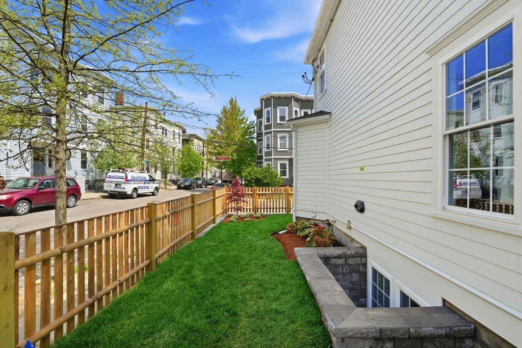26 Virginia St