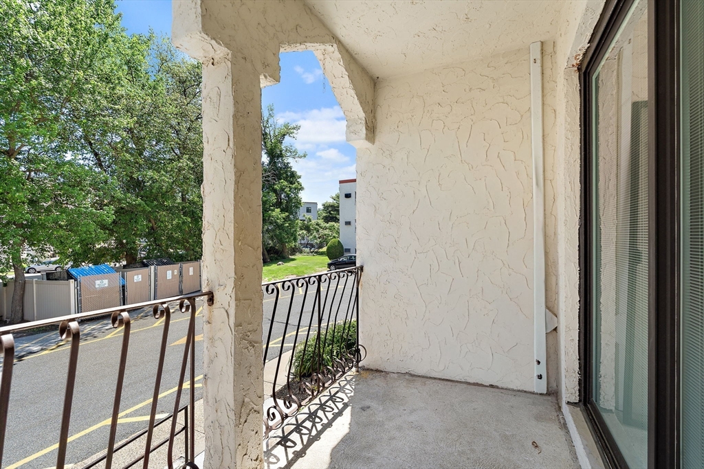 410 Fellsview Terrace # 415