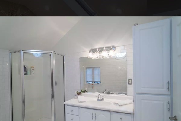 306 Hurley St # 2