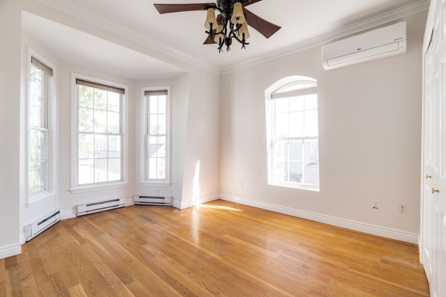47 Moseley St #3