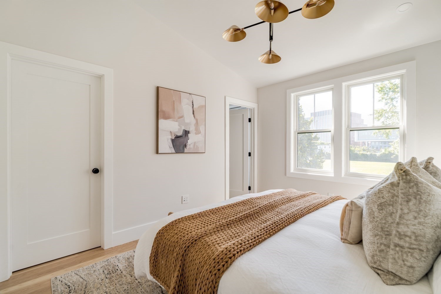 11 Lothrop St # 11