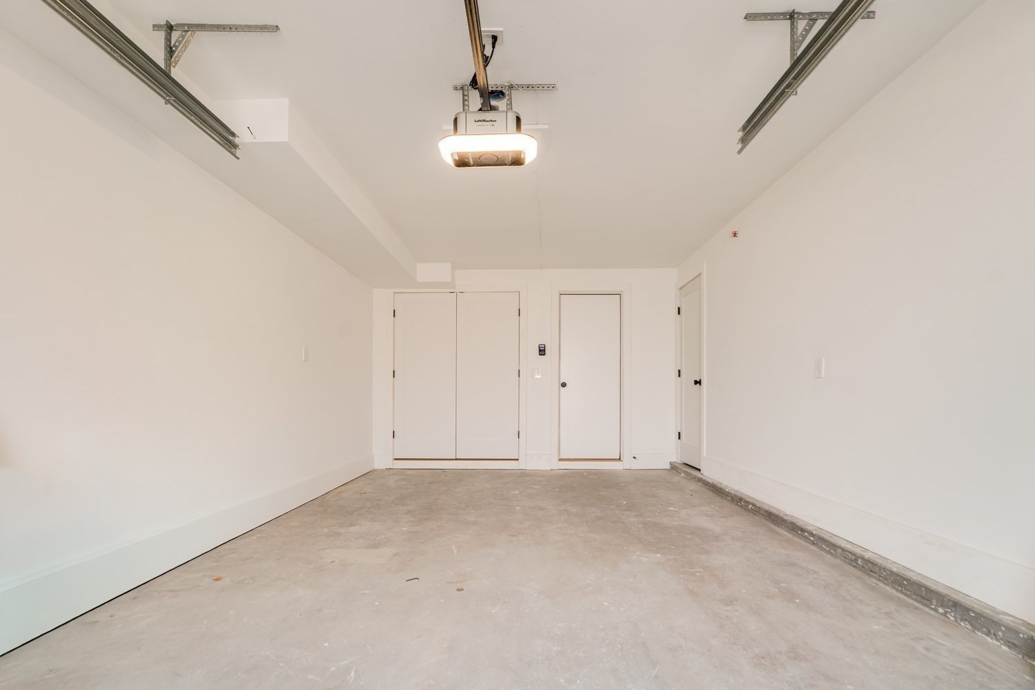 11 Lothrop St # 11
