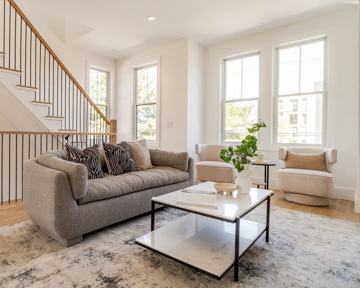 11 Lothrop St # 11