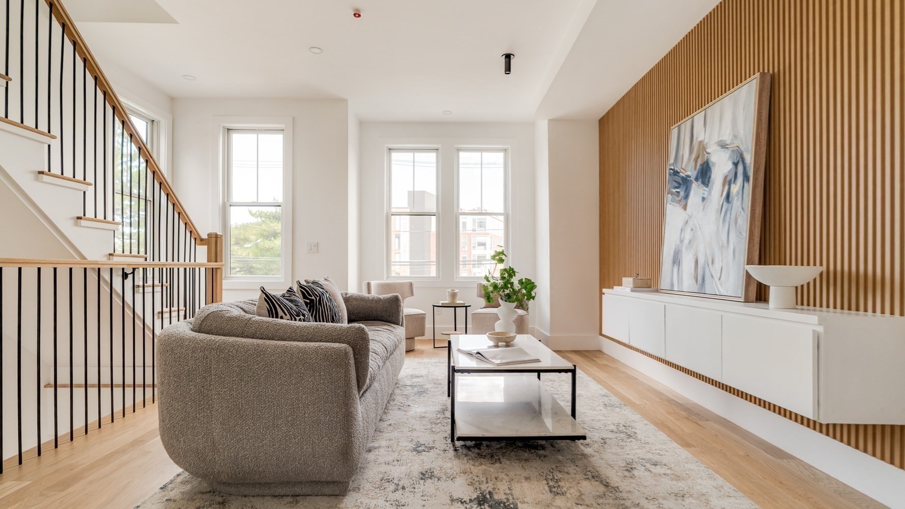 11 Lothrop St # 11