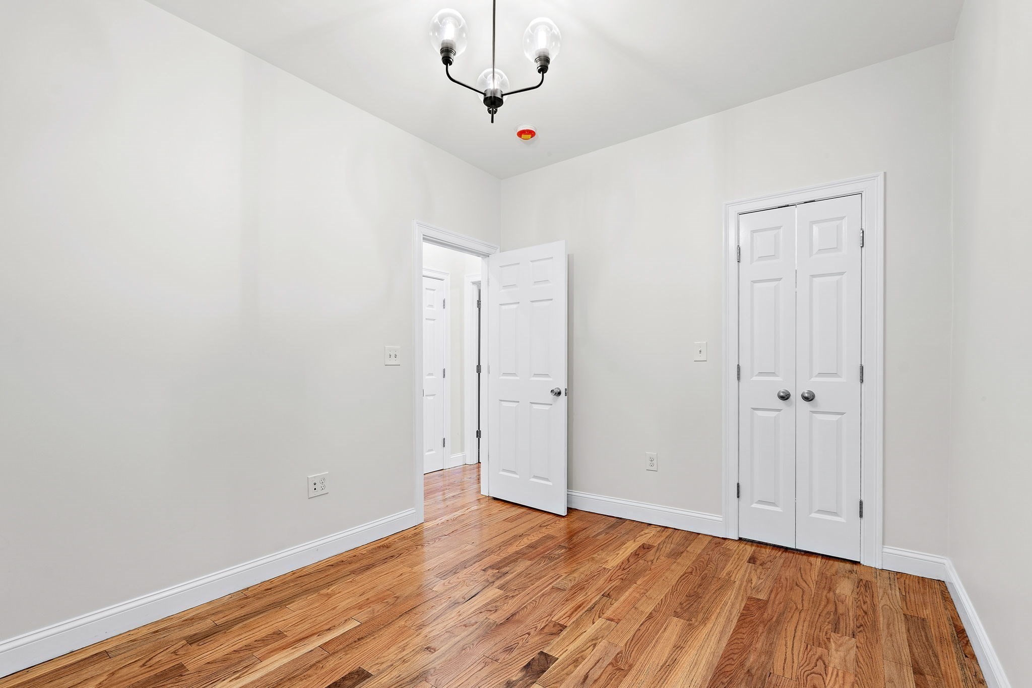 108 Bennington St # 1