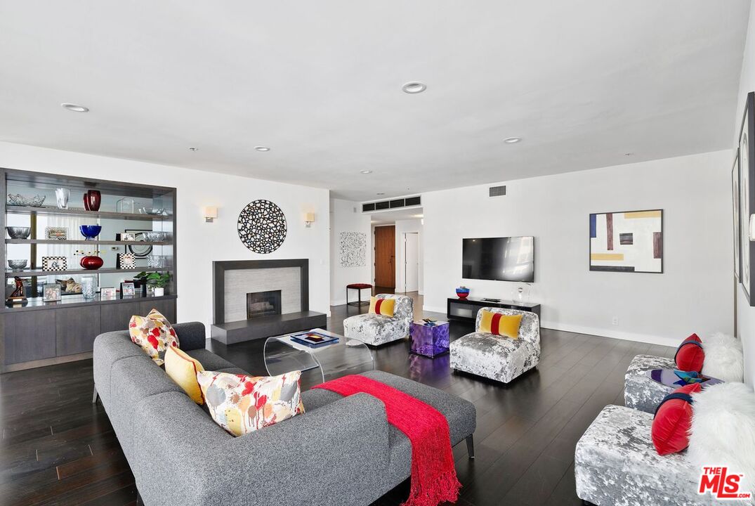 10430 Wilshire Blvd Unit: 801