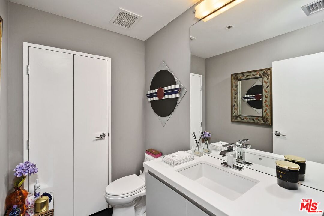 10430 Wilshire Blvd Unit: 801