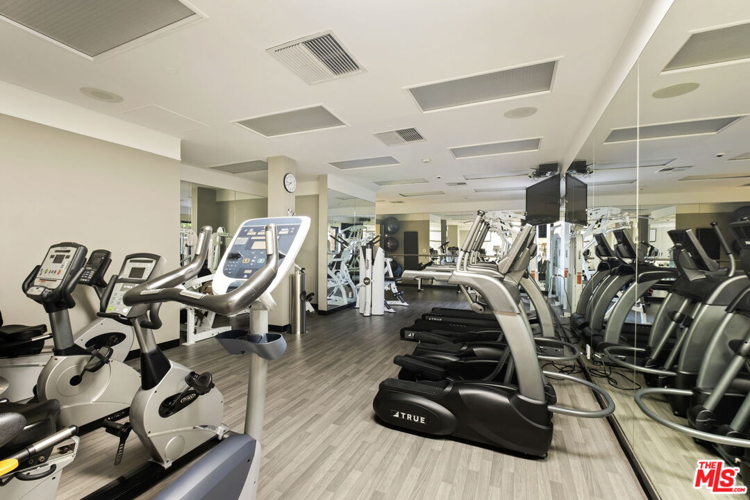 10430 Wilshire Blvd Unit: 801
