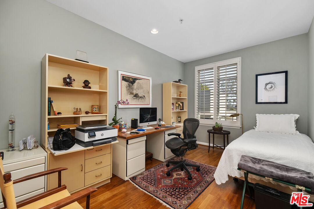 11740 W Sunset Blvd Unit: 36
