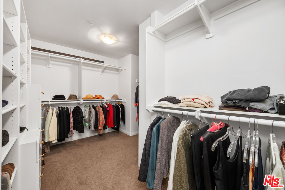 11740 W Sunset Blvd Unit: 36