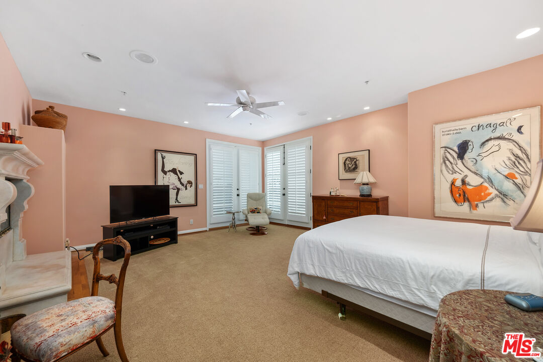 11740 W Sunset Blvd Unit: 36