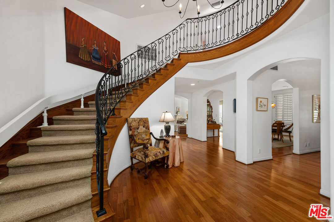 11740 W Sunset Blvd Unit: 36