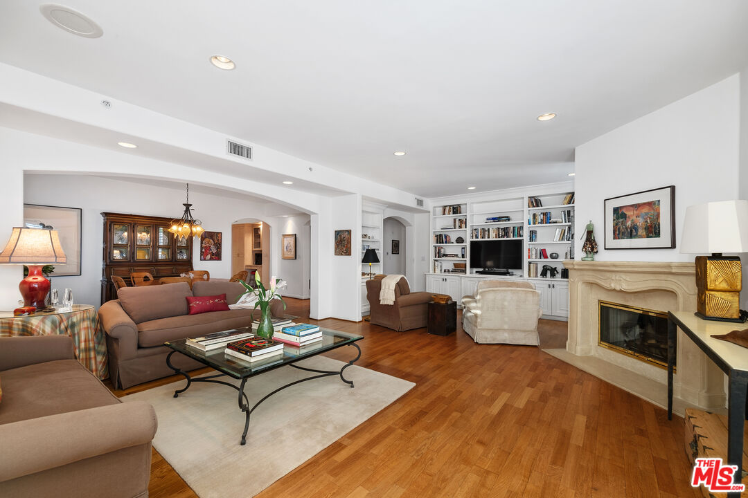 11740 W Sunset Blvd Unit: 36