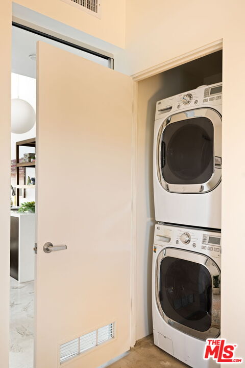 803 Wilcox Ave Unit: 12