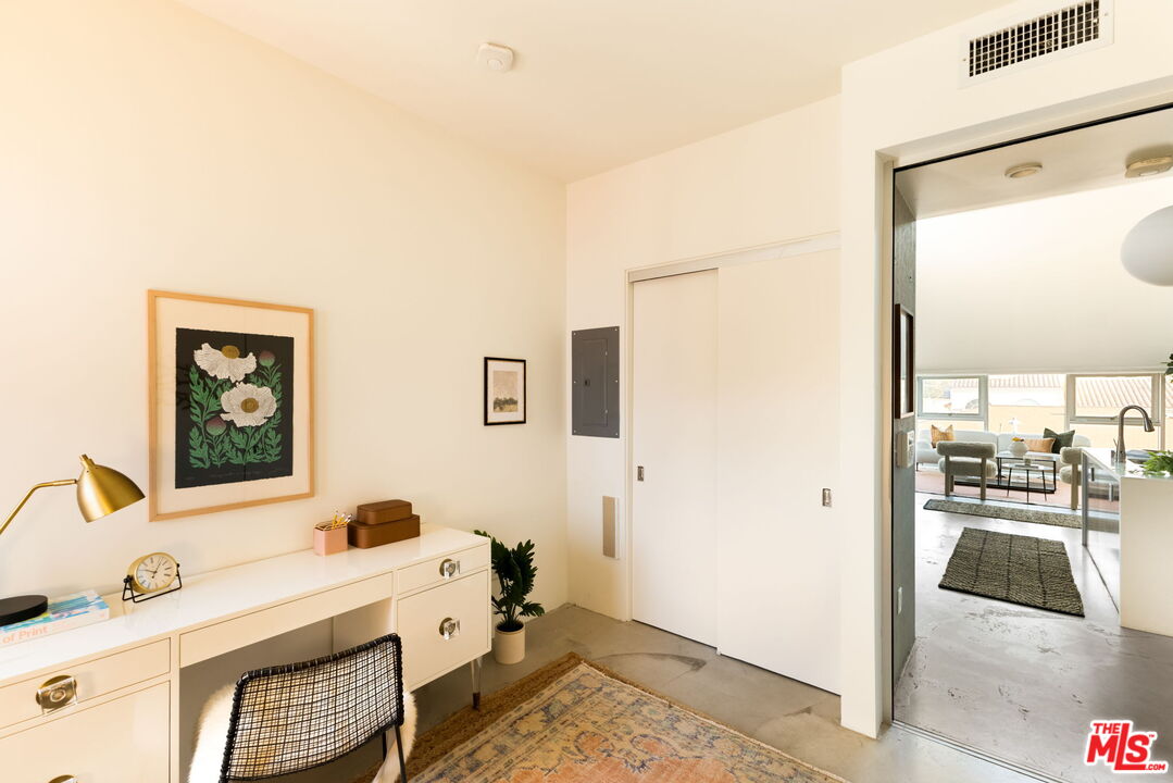 803 Wilcox Ave Unit: 12