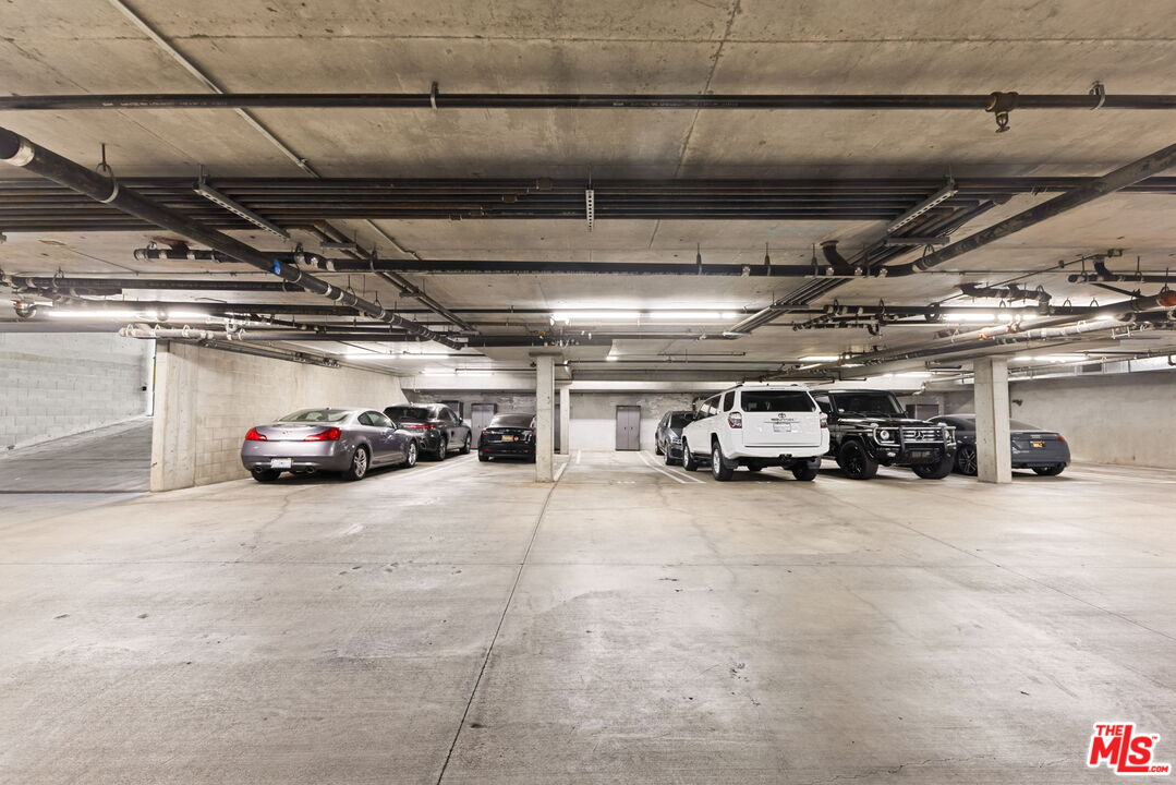 803 Wilcox Ave Unit: 12
