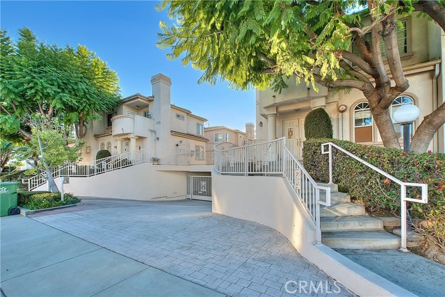 499 N Atlantic BLVD Unit: B