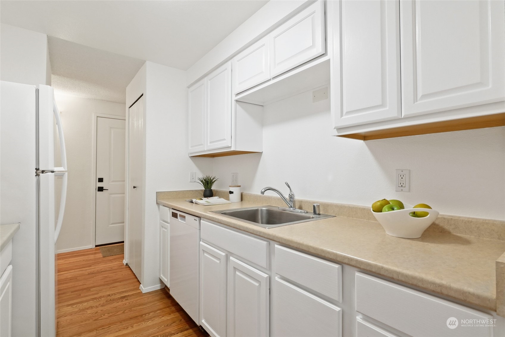 12117 NE Bel-Red Rd #B-102