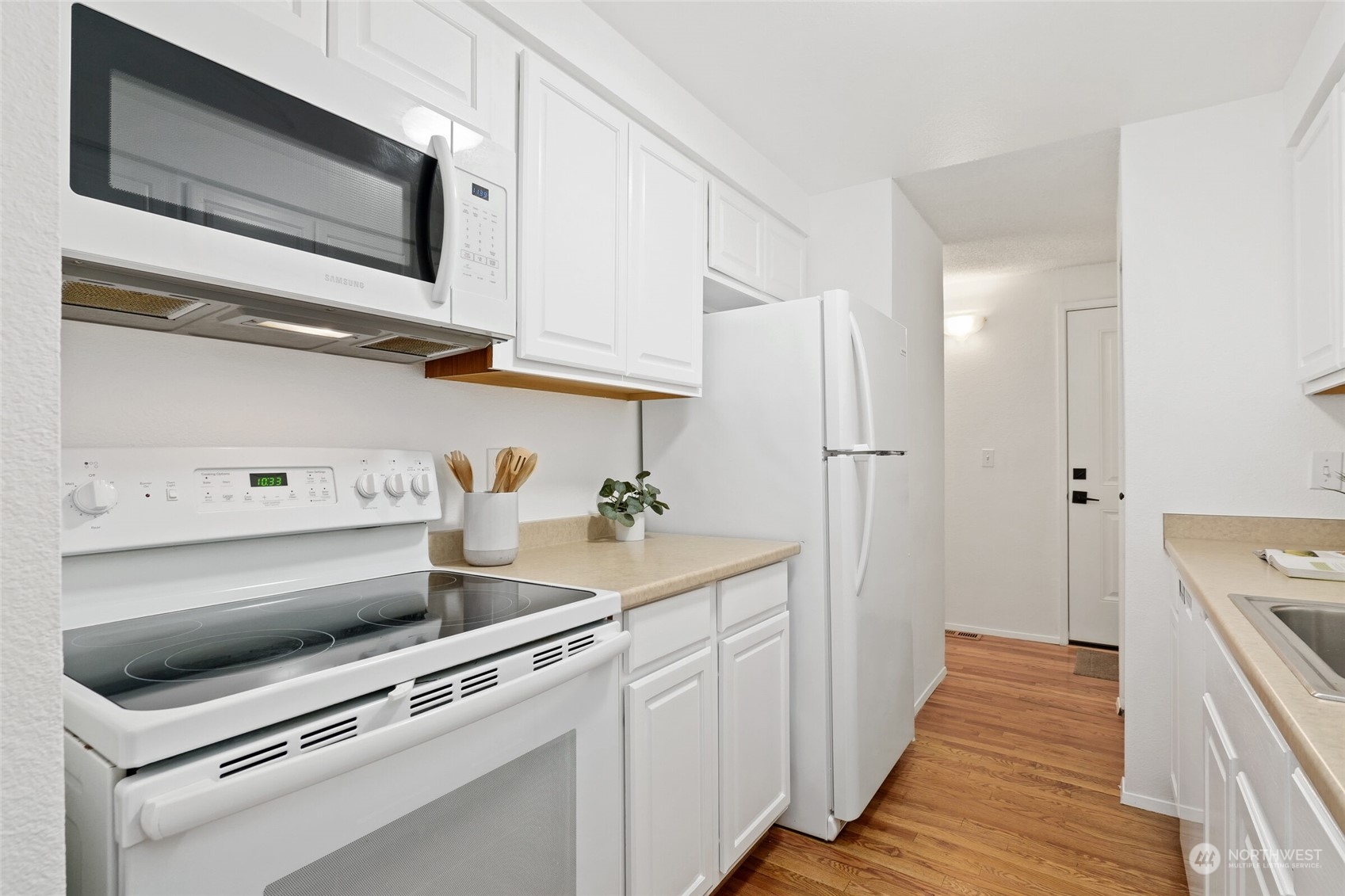 12117 NE Bel-Red Rd #B-102