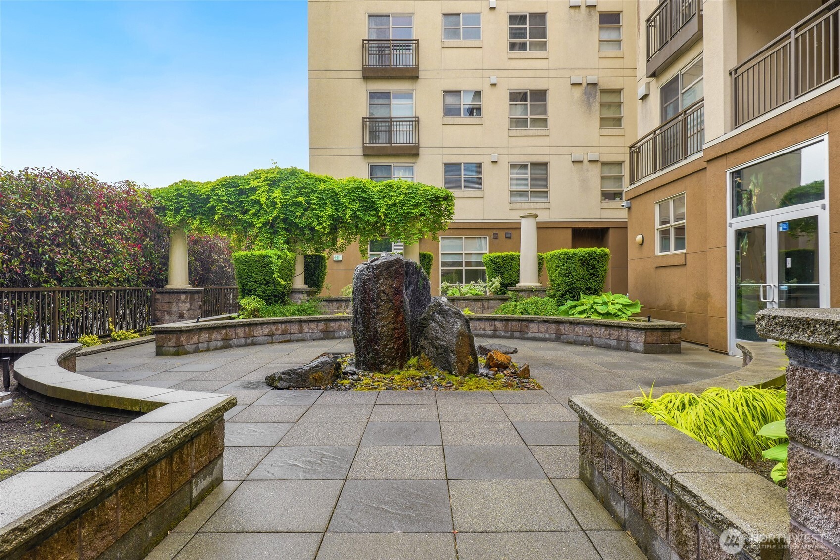 118 107th Avenue NE Unit: #B115