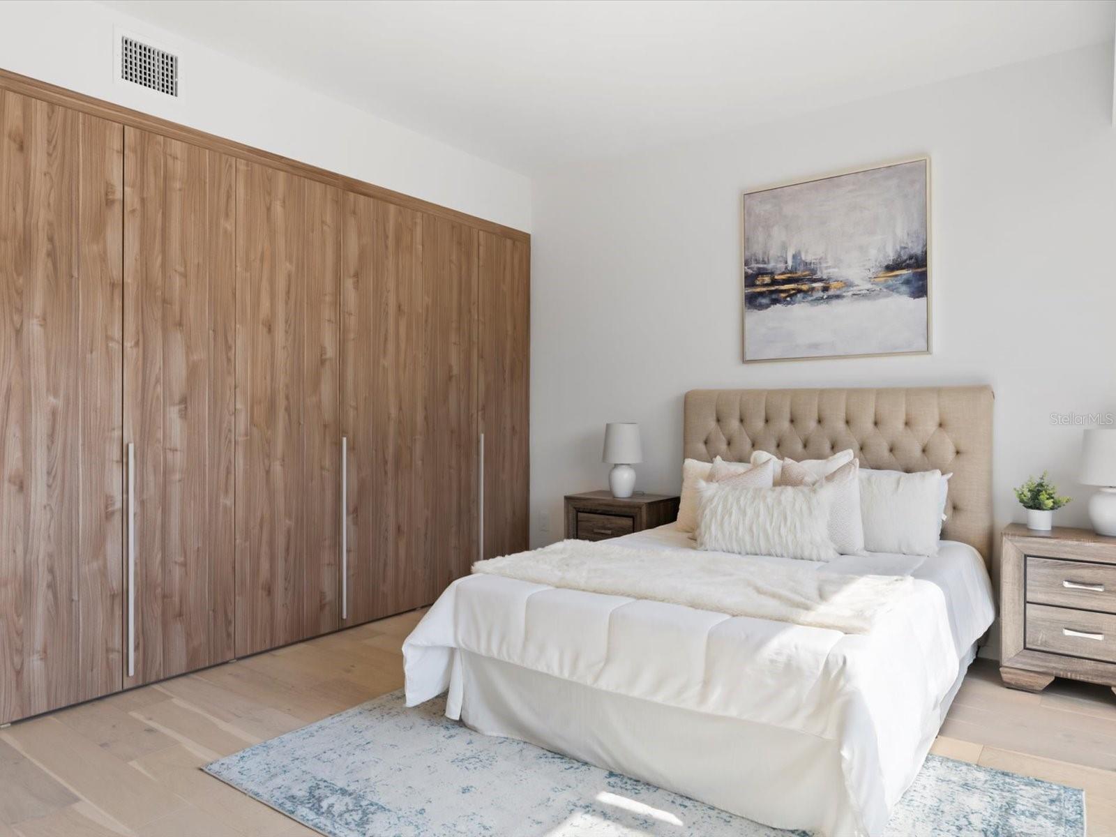 1020 SUNSET POINT RD #213