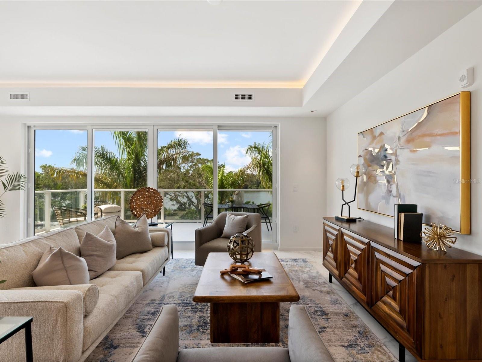 1020 SUNSET POINT RD #213