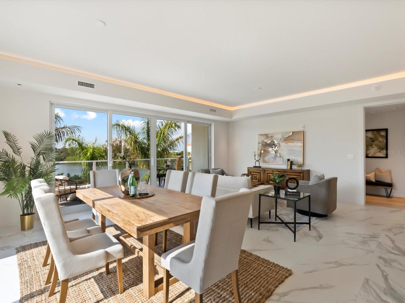 1020 SUNSET POINT RD #213