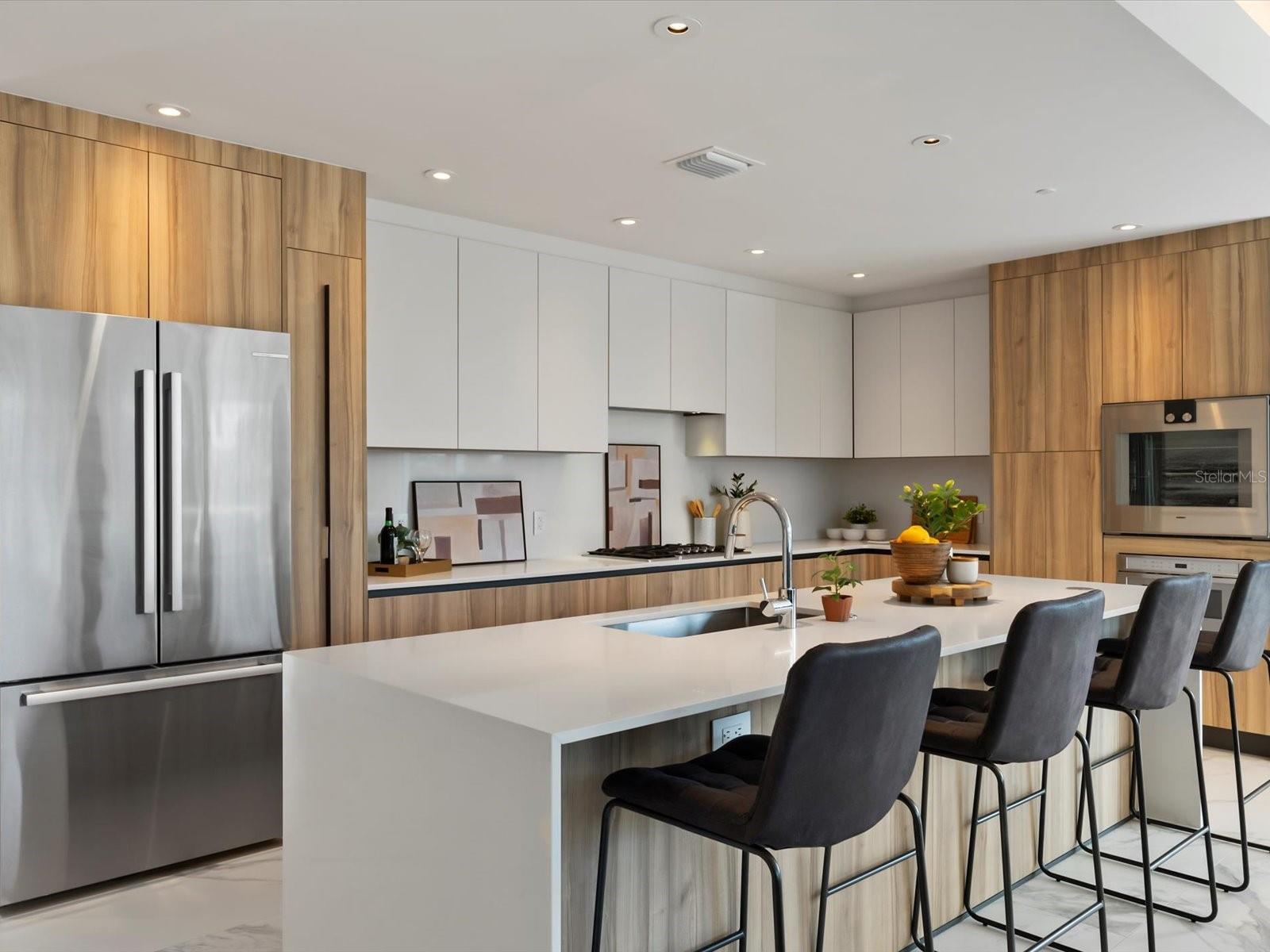 1020 SUNSET POINT RD #213