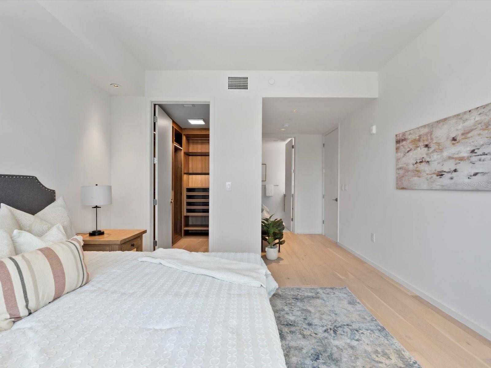 1020 SUNSET POINT RD #213