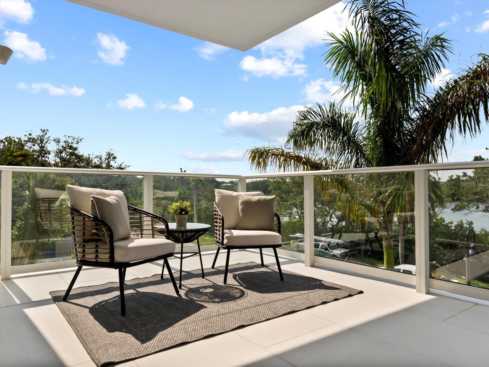 1020 SUNSET POINT RD #213