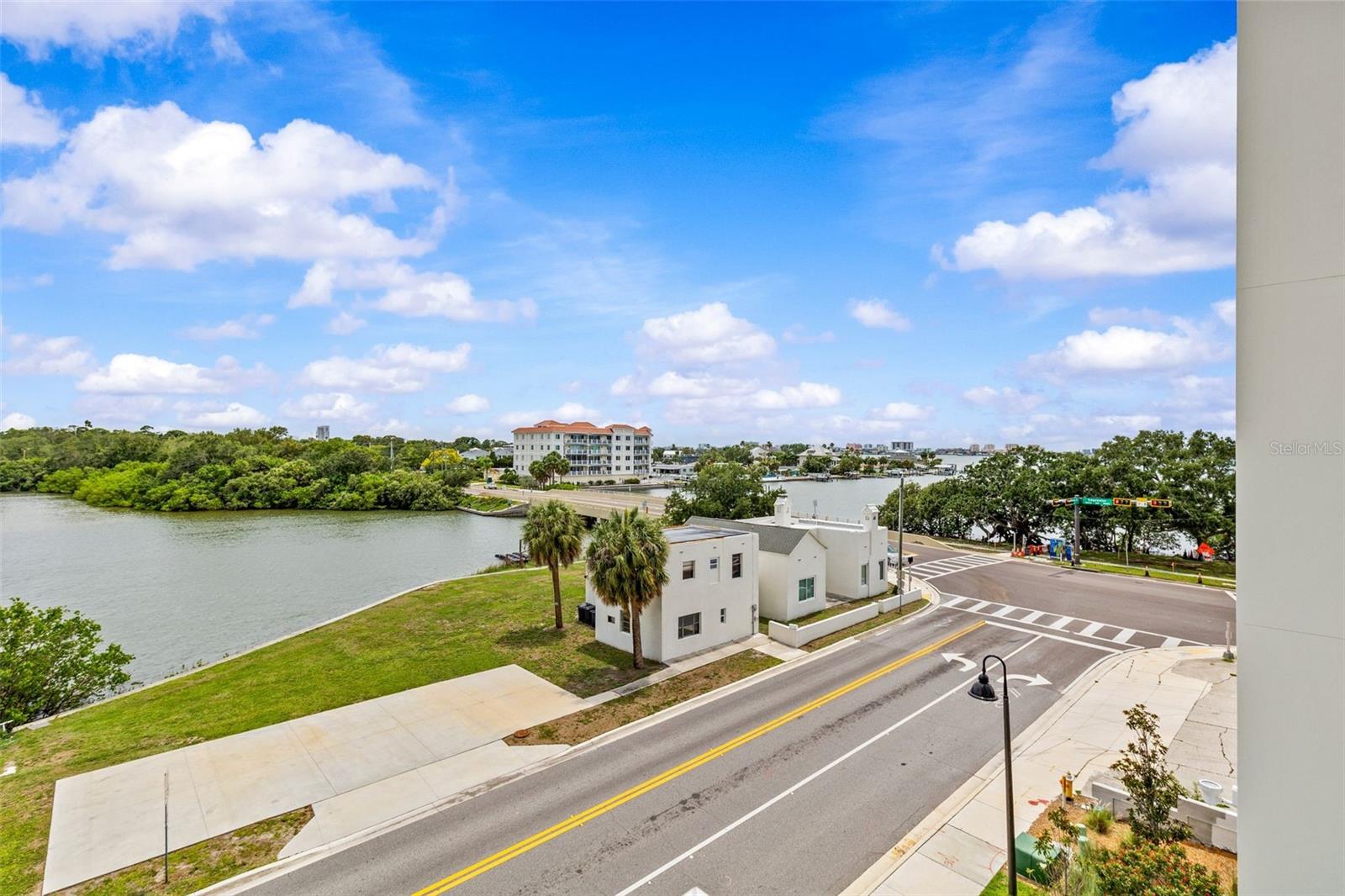 1020 SUNSET POINT RD #310