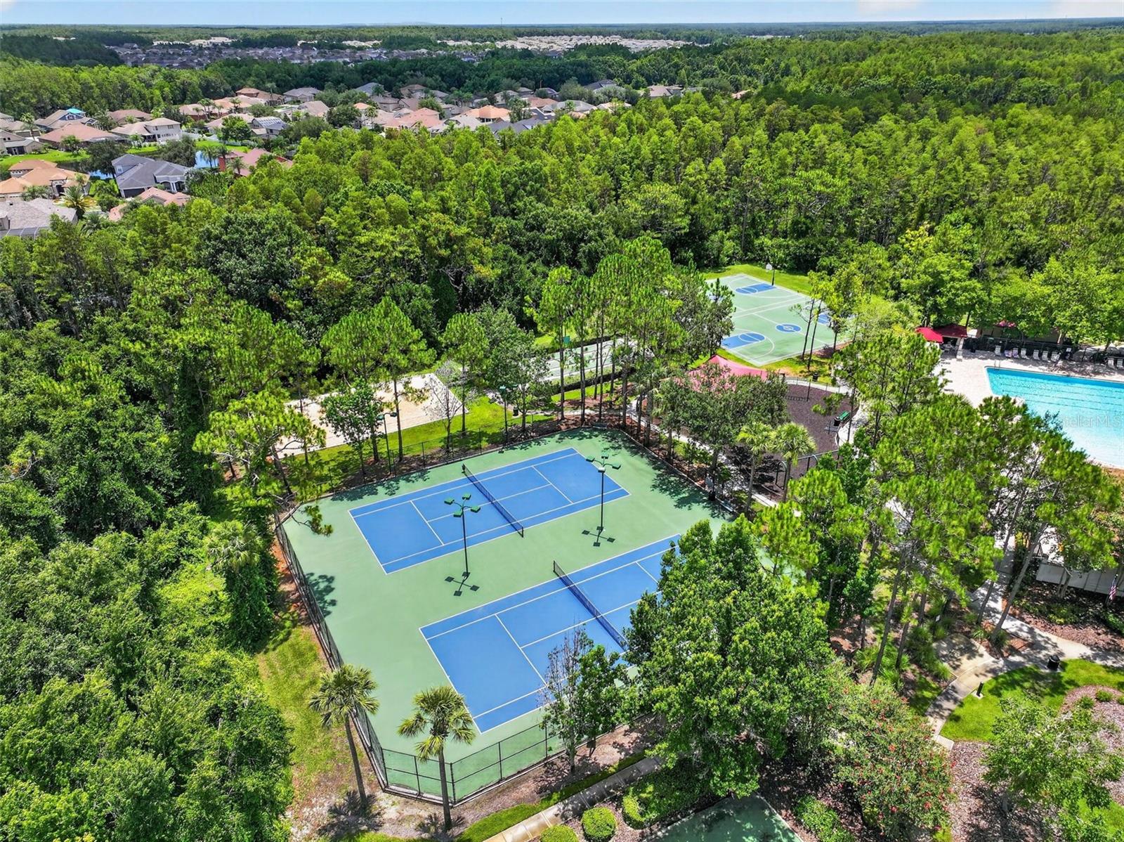 30524 LANESBOROUGH CIR